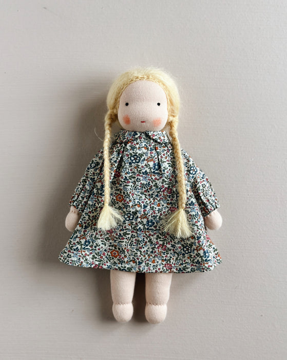 Mini Heirloom courage Doll • hay hair • Fiona