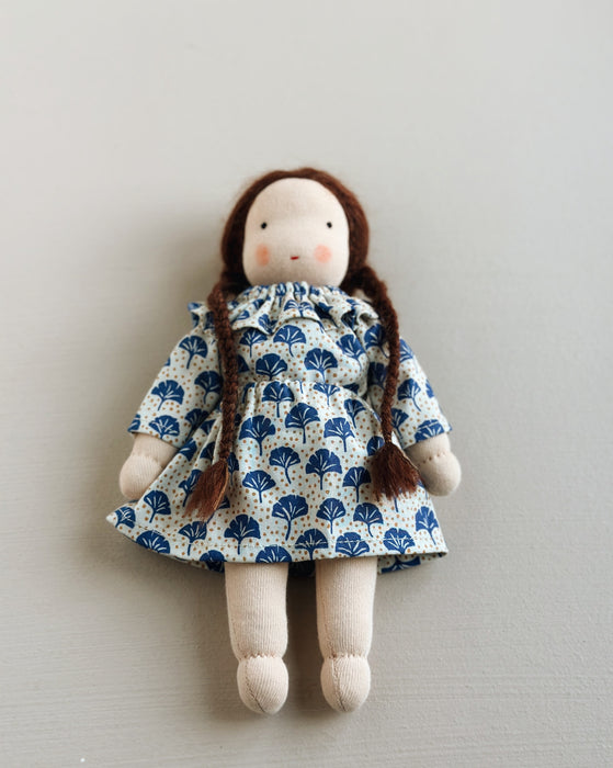 Mini Heirloom courage Doll • brown hair • Clara