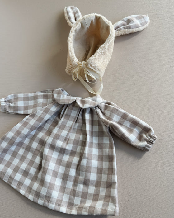 Dress & bunny bonnet • large • light grey gingham collar dress