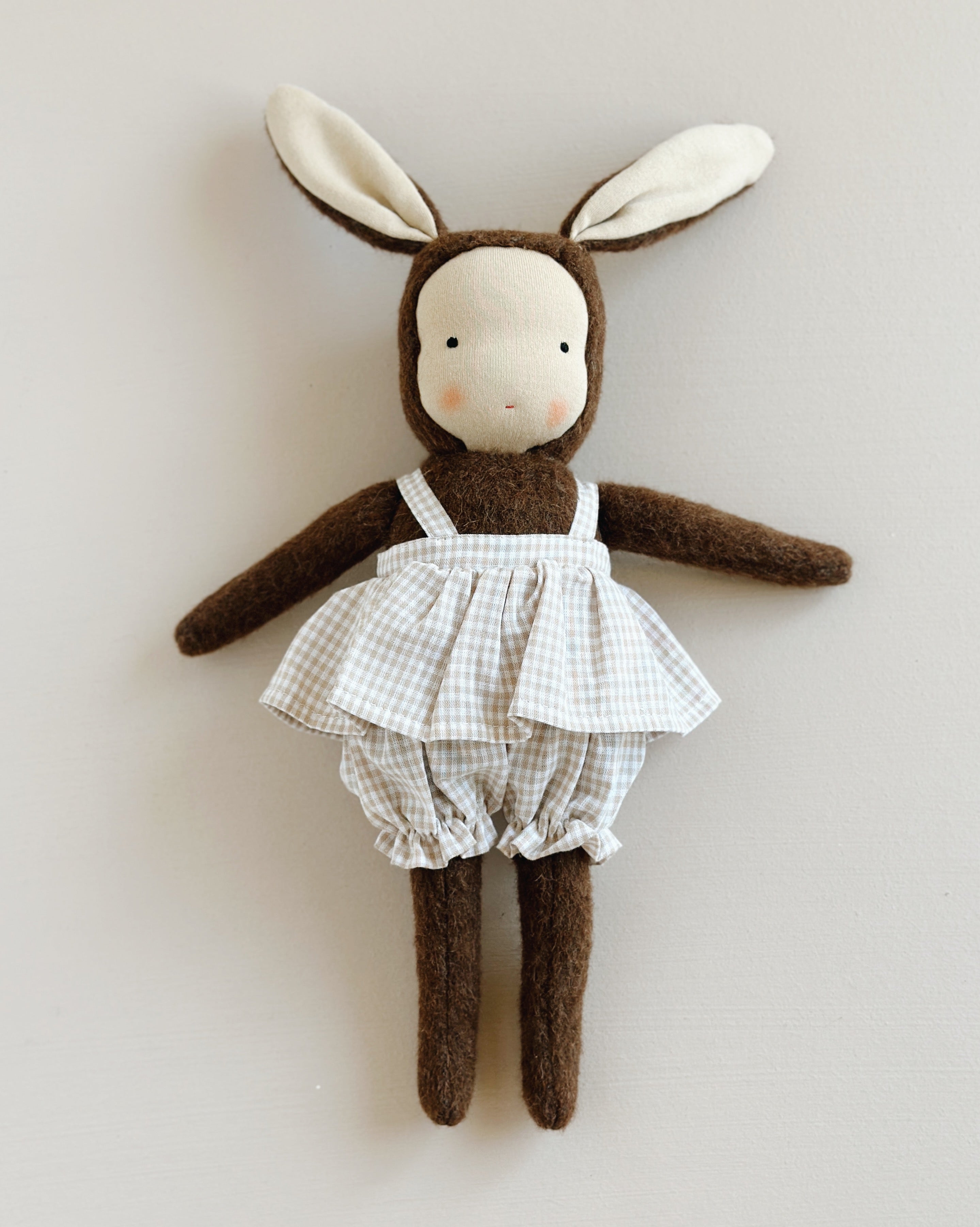 little kin studio medium 人形　女の子　着せ替え little kin studio medium girl