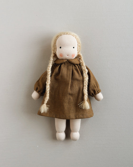 Mini Heirloom courage Doll • blond hair • Wren