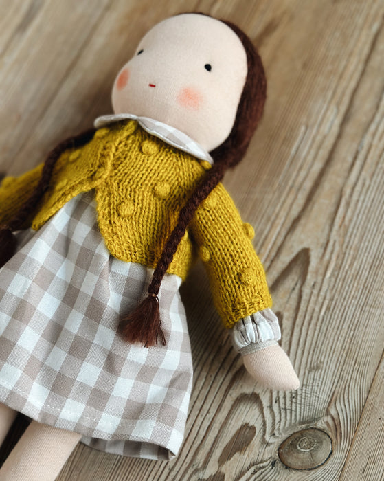 Waldorf doll medium girl • brown hair • Elvira