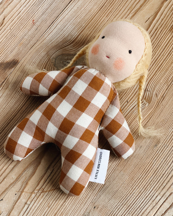 Mini doll • Gingham  • hay hair